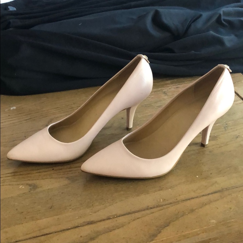 Micheal Kors Pumps